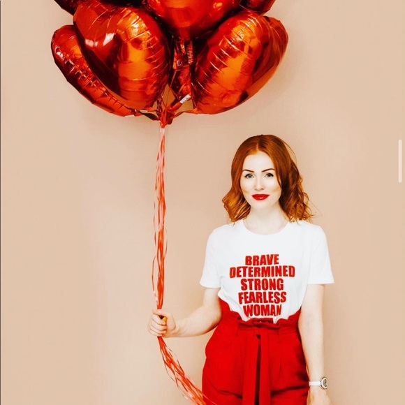 BRAVE DETERMINED STRONG FEARLESS WOMAN T-Shirt - Picture 5 of 6